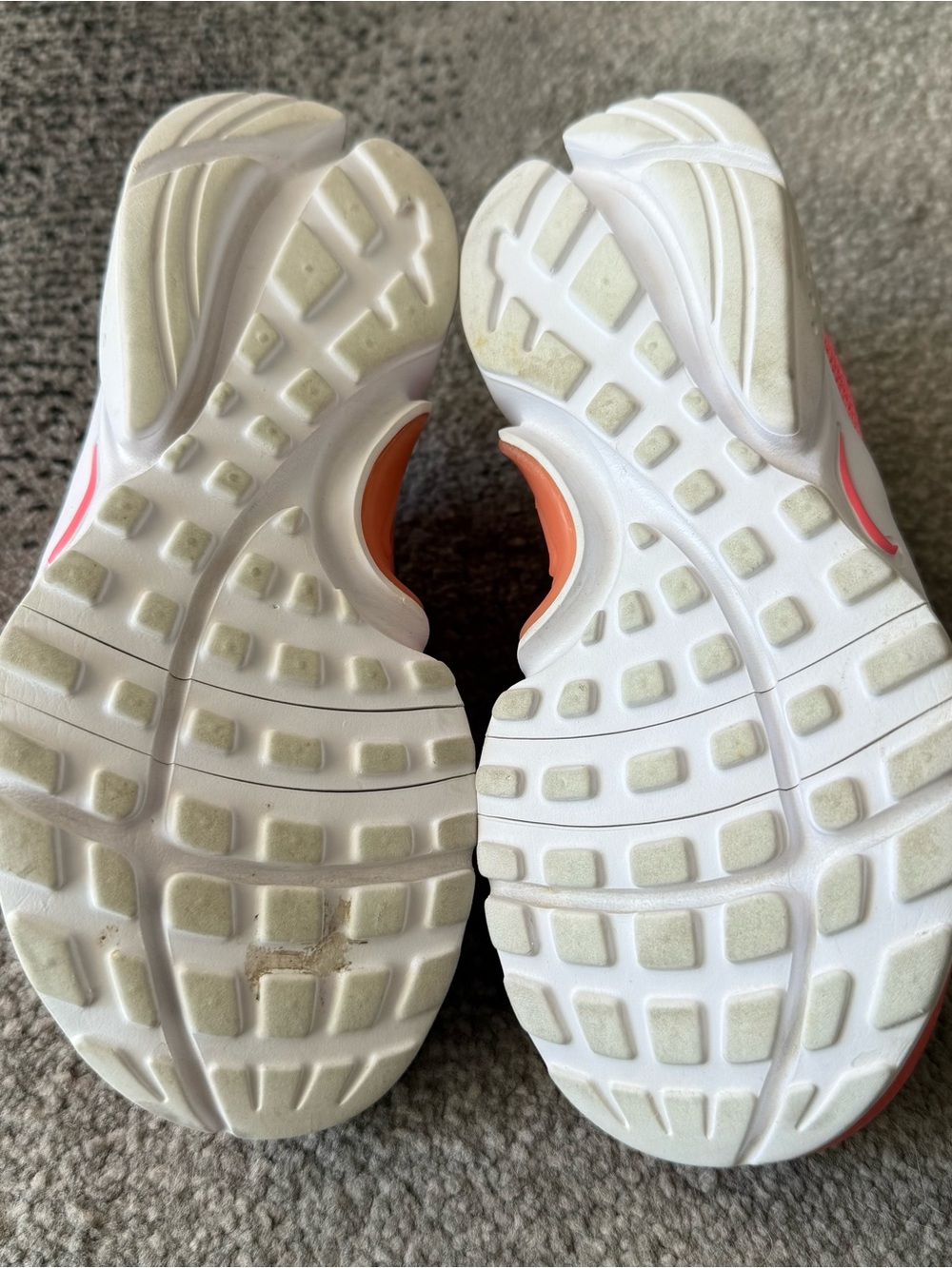 Nike girl’s presto extreme - coral sneakers - size 1 - Picture 5 of 6